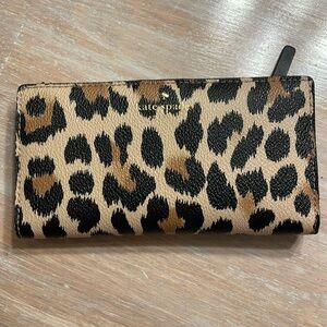Kate spade wallet
